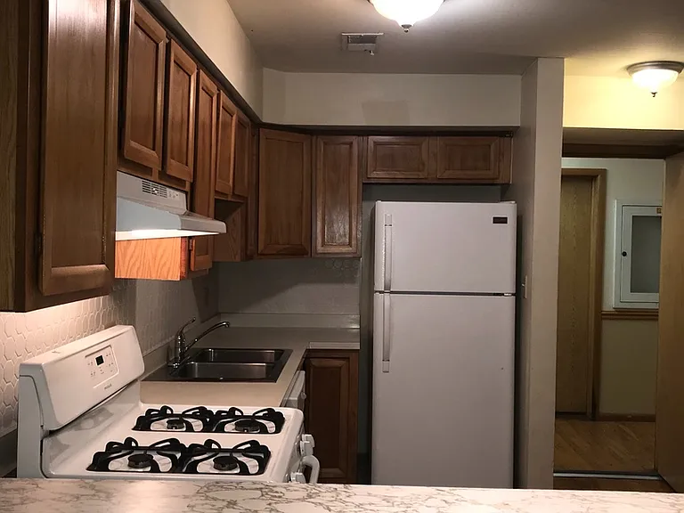 70 W Northwood Ave — Photo 82