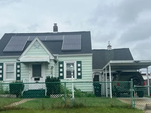 50 Riverside Rd, Baltimore, MD 21221