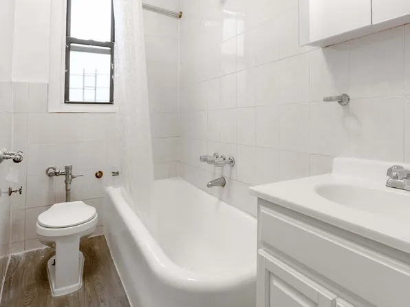 2101 85th Street image 5 of 7