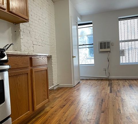3rd image of 76 E 1st St #4DA