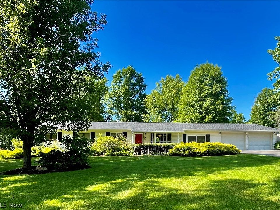 1st image of 684 Robinhood Dr