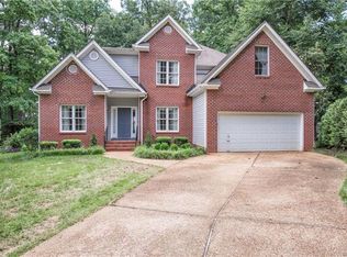 5619 Promontory Pointe Rd, Midlothian, VA 23112