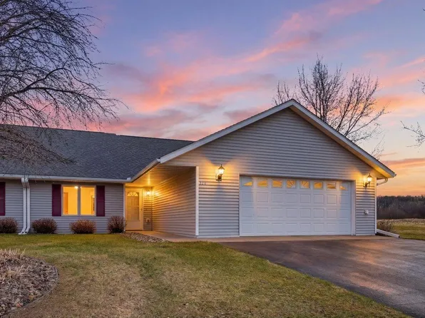 320 Willink Dr, Baldwin, WI 54002