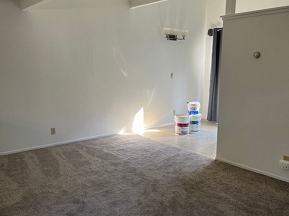 5th image of 829 Teresi Ct #D