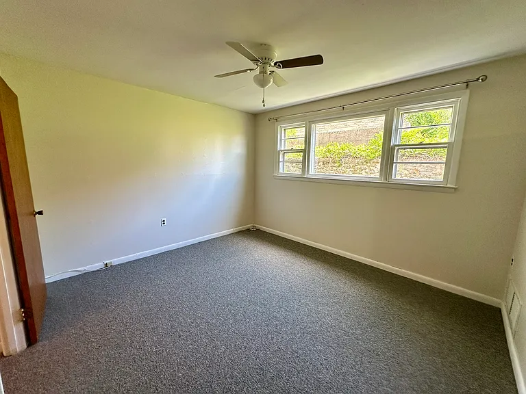 117 Elm Ave — Photo 22