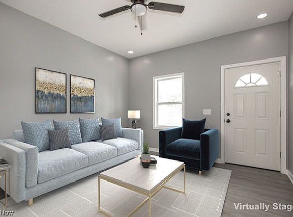 4th image of 4562 Sackett Ave