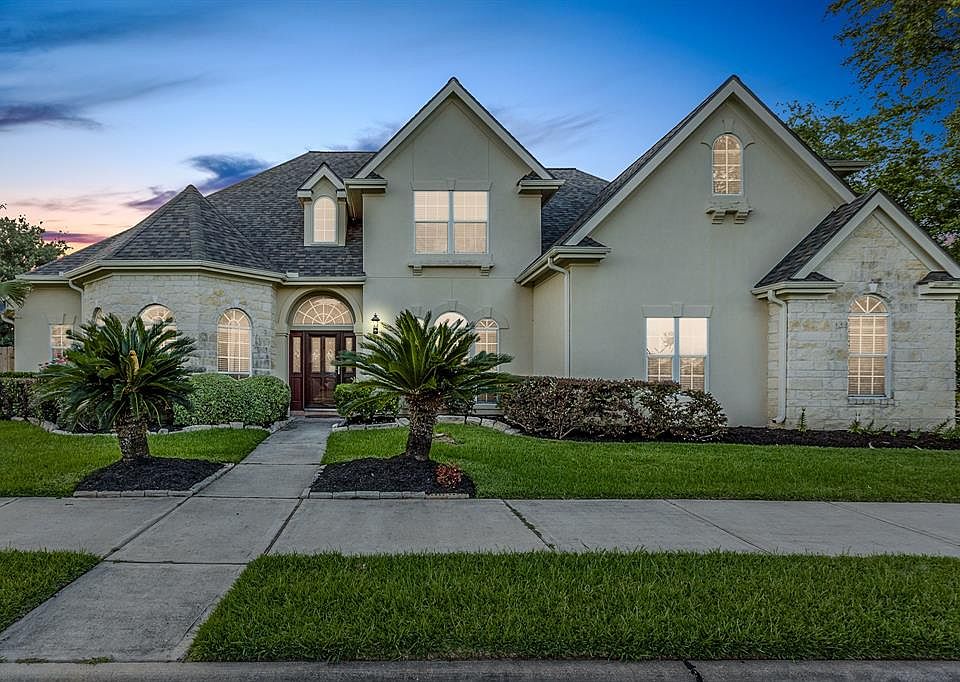 1st image of 2806 Peninsulas Dr