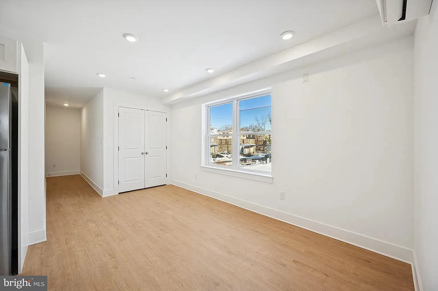 2 bed, 2.0 bath, 1500 sqft, $1,800 — Photo 4