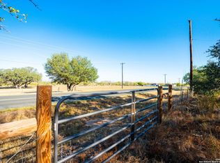 21270 Priest Rd, Elmendorf, TX 78112