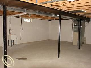 2nd image of 28846 Felician St