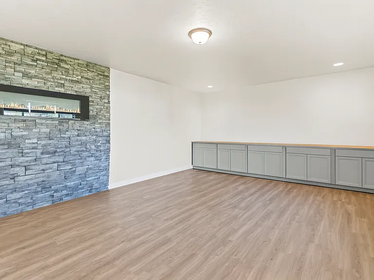 4923 N Glenrock Ave — Photo 14