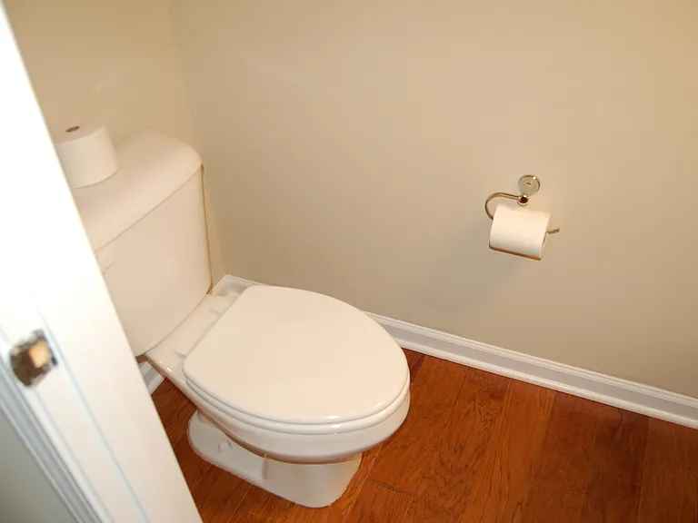738 Keystone Park Dr — Photo 45
