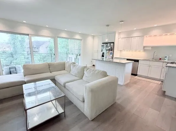 8211 Katy Fwy APT 3, Houston, TX 77024