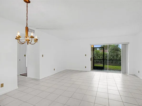 715 Gardens Drive #101, Pompano Beach, FL 33069