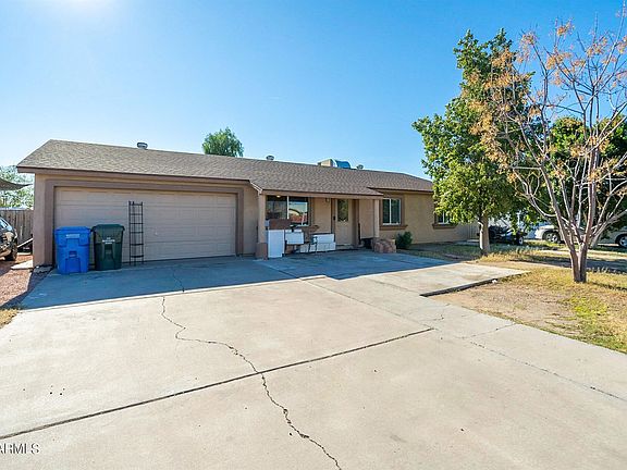 5th image of 6805 W Encanto Blvd
