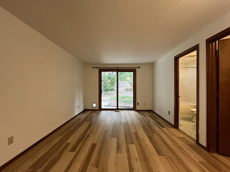 4737 SW Pendleton St — Photo 24