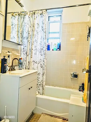 Rented by Citi Habitats | media 9