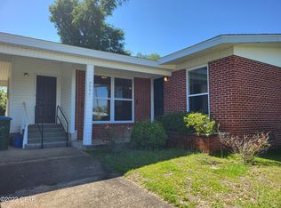 2959 Cherokee St, Marianna, FL 32446