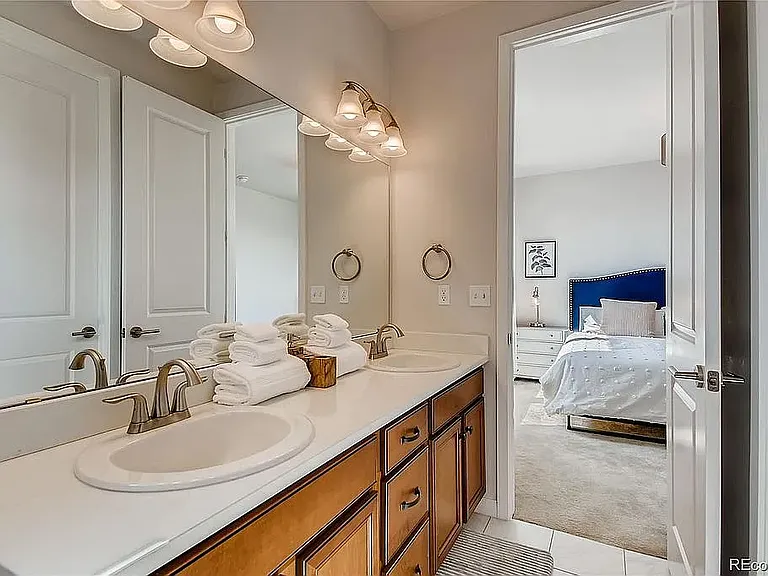 13319 Panorama View Ln — Photo 11