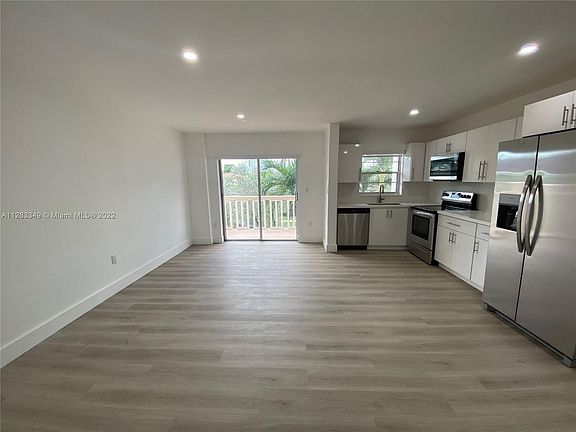 5th image of 22 Salamanca Ave #206