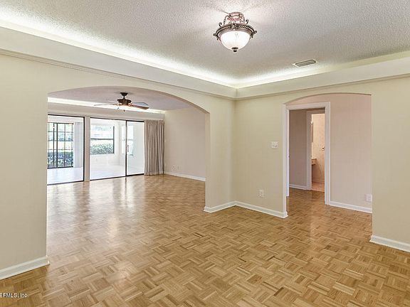 5th image of 7763 Point Vicente Ct #7763