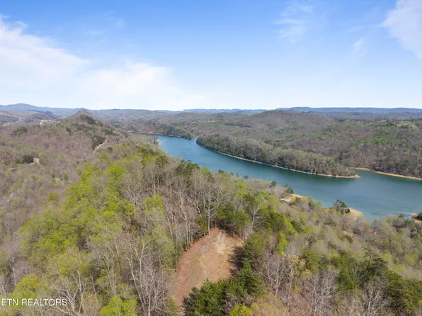 350 Bluff View Rd, New Tazewell, TN 37825