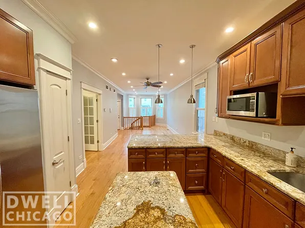 3448 N Damen Ave #1, Chicago, IL 60618