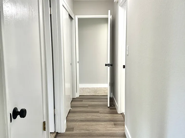 32 Circle Dr #A — Photo 9