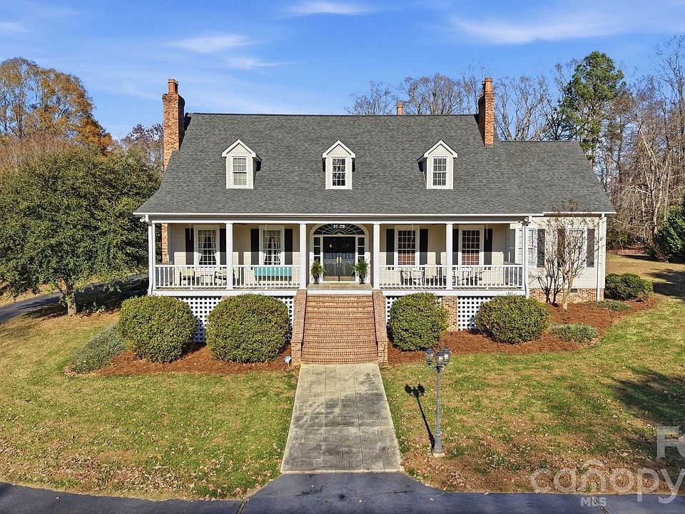 1st image of 32618 Guard Rd