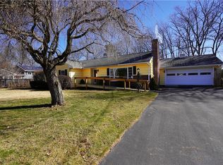 14 Newell Ln, Attleboro, MA 02703