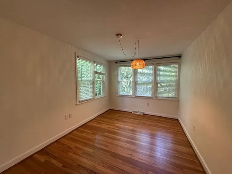151 W Prospect Ave — Photo 9