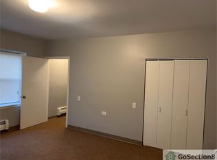 7534 S Kingston Ave #2B, Chicago, IL 60649