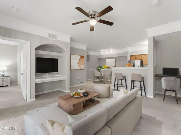 8550 TOUCHTON Road #212, Jacksonville, FL 32216