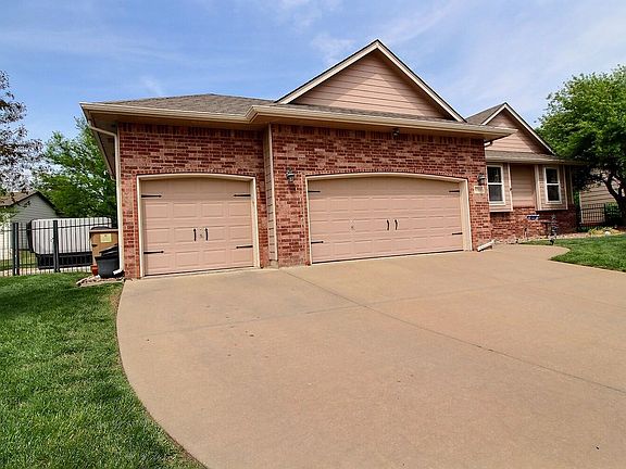 2nd image of 12318 E Lincoln Ct