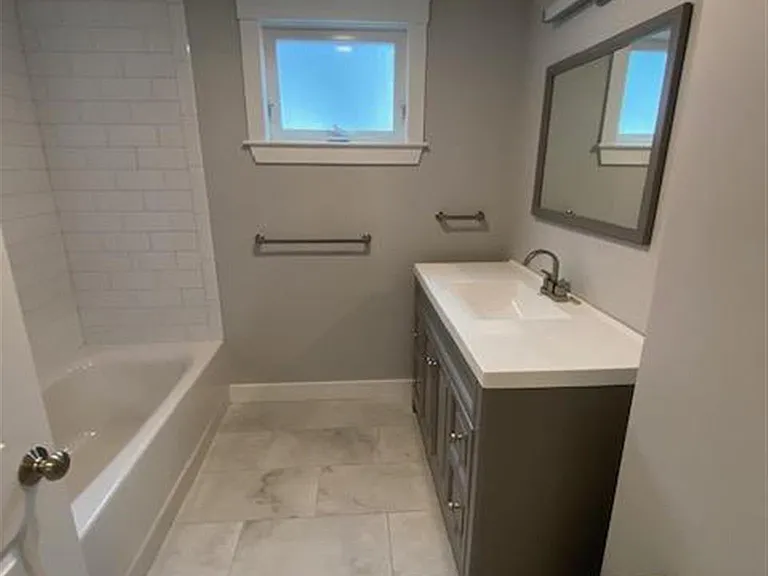 41-43 Garrison Ave #2 — Photo 17