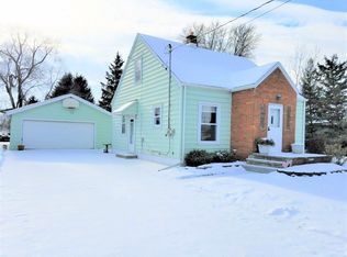 845 Airport Rd, Menasha, WI 54952