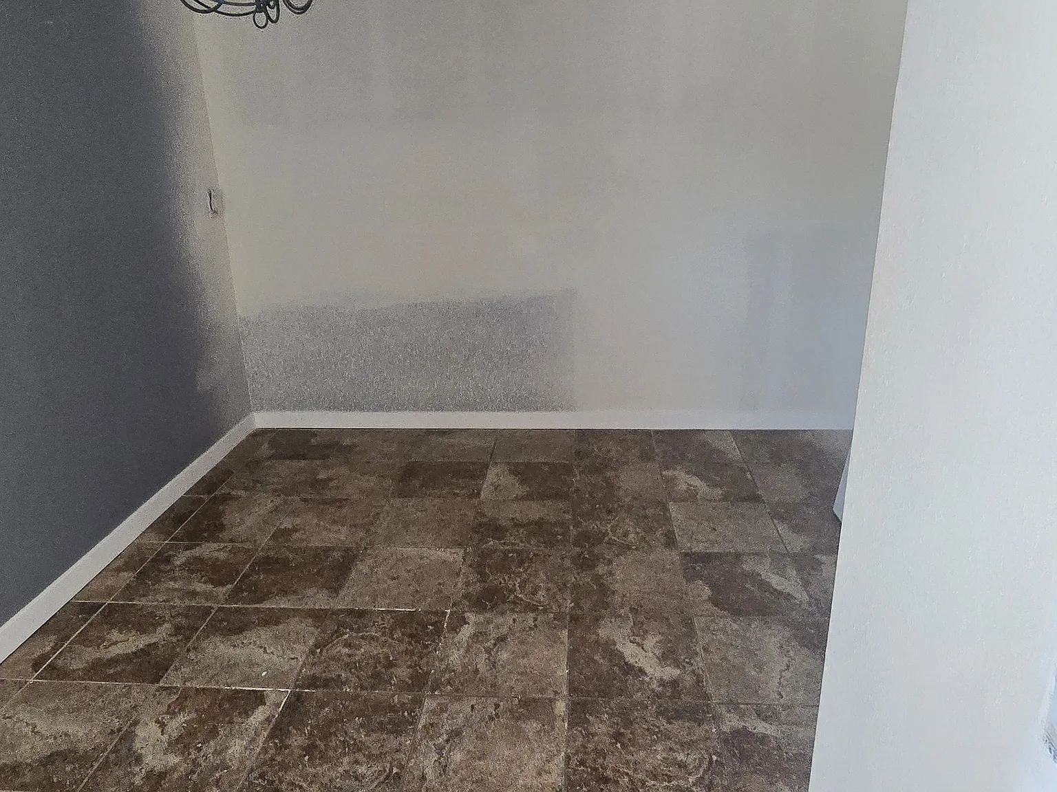 3 bed, 1200 sqft, $3,450 — Photo 3