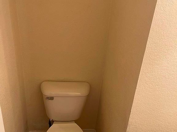 3rd image of 4908 Donegal Bay Ct