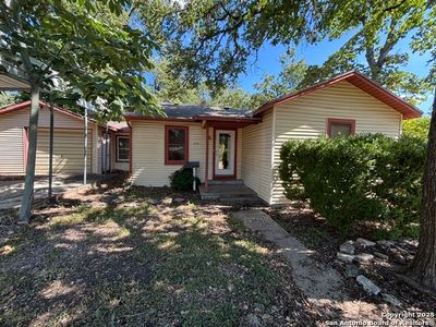614 Florence, Kerrville, TX, 78028