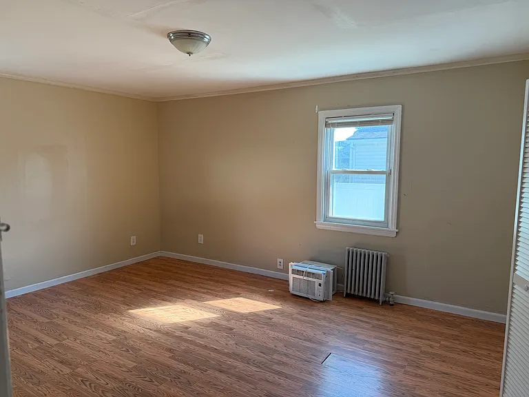 2306 Lincoln St — Photo 14