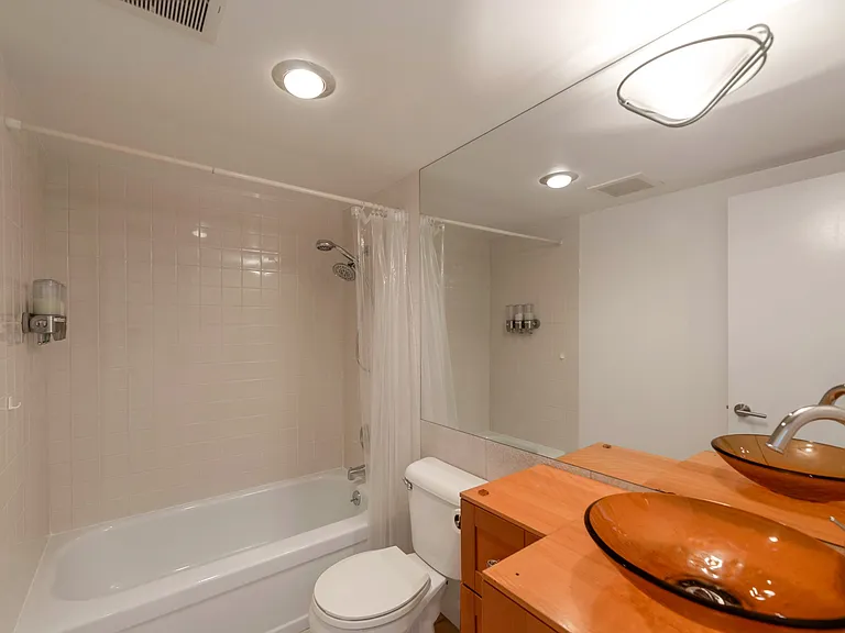 4561 Lake Washington Blvd NE #104 — Photo 9
