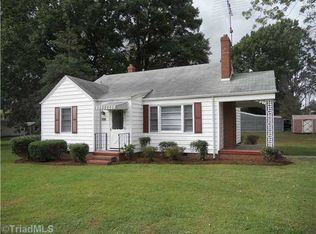 1837 E Stadium Dr, Eden, NC 27288