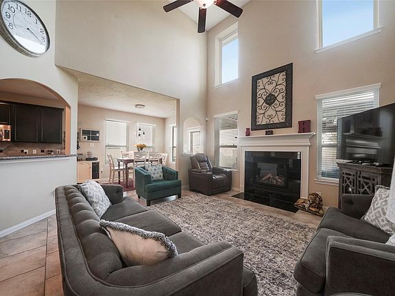 4th image of 24072 Avlon Park Dr