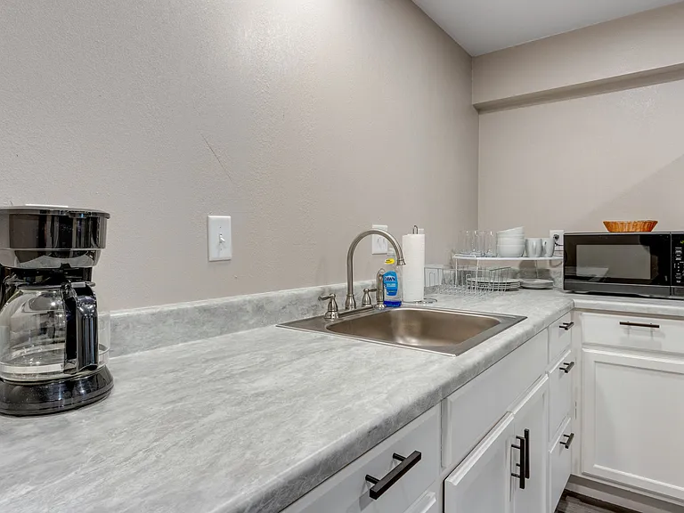2167 Bronson St — Photo 3
