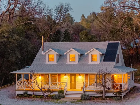 19650 Jubilee Ct, Soulsbyville, CA 95372