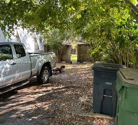 2nd image of 12245 NE 12th Pl