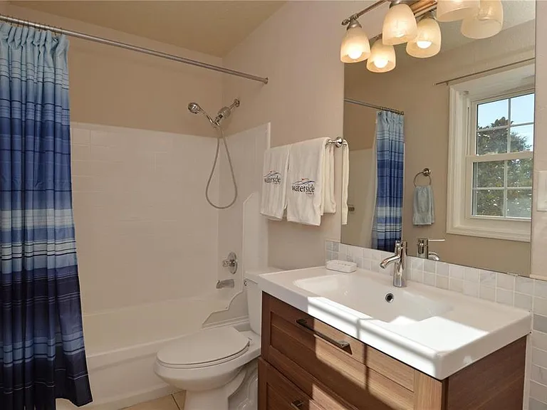 3889 Pompano Dr SE #C — Photo 21