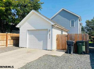 1711 15th Ave, Scottsbluff, NE 69361