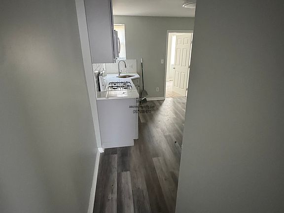 2nd image of 3730 N 16th St #3