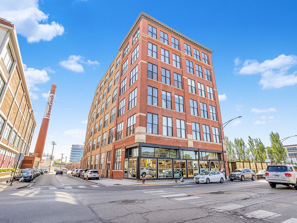 1st image of 1872 N Clybourn Ave APT 403